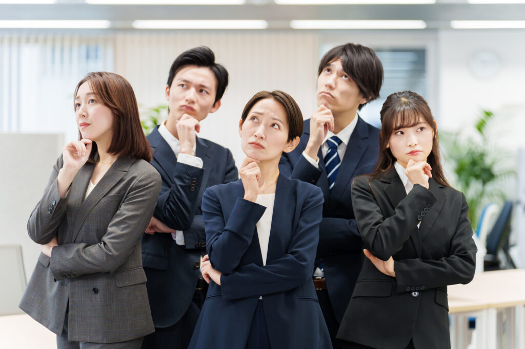 企業がコンプライアンスを強化する重要性を解説｜具体的な方法や知っておくべき注意点とは？